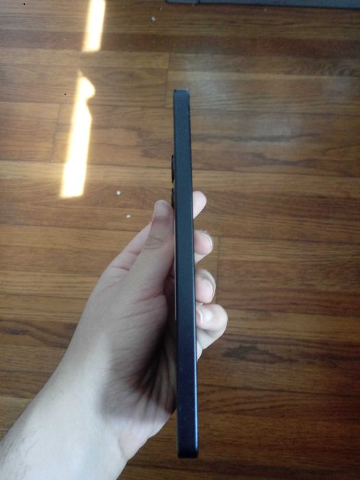 Xiaomi Redmi Note 13 para peças ou reparação.