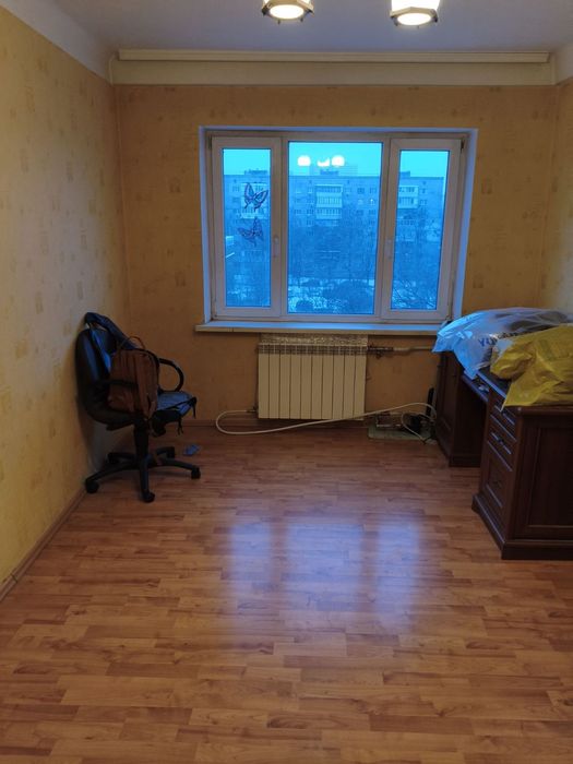 Продам 3 кімнатну квартиру пр-т Голосіївський