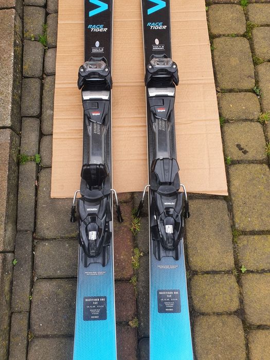 Narty volkl Völkl racetiger SRC 2026