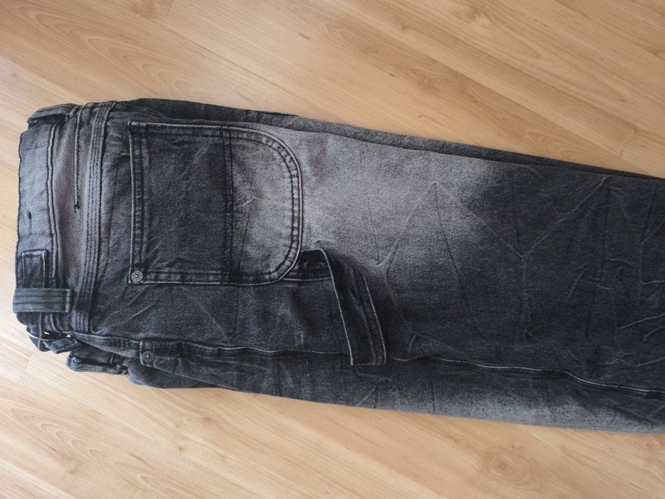 Spodnie jeansowe Bershka 10-12 years