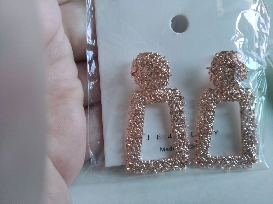 Сережки серьги новые
