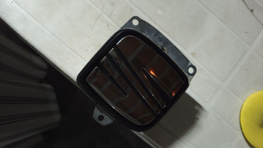 Símbolo/Botão Mala SEAT Leon 1P