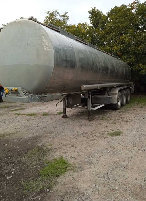 Напівпричіп Цистерна Харчова