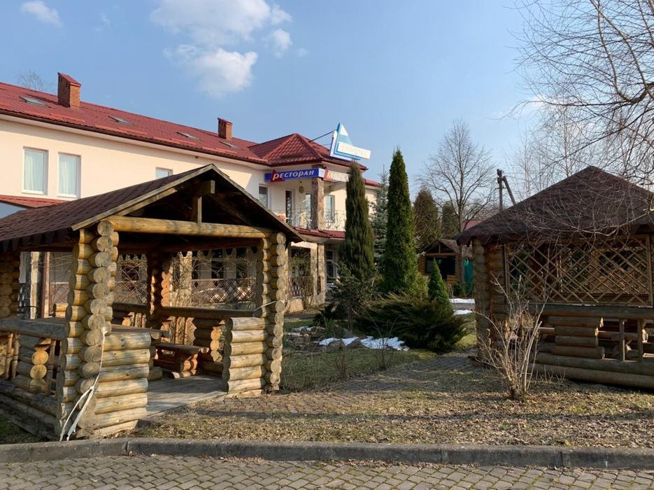Продаж готельно-ресторанного комлексу в с.Деревач ( Стрийська траса )