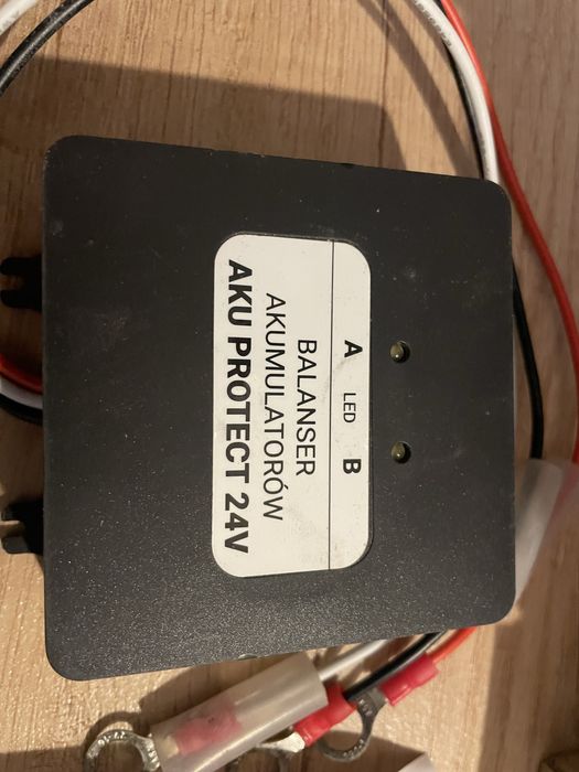 Balancer  akumulatorów 24V BMS offgrid