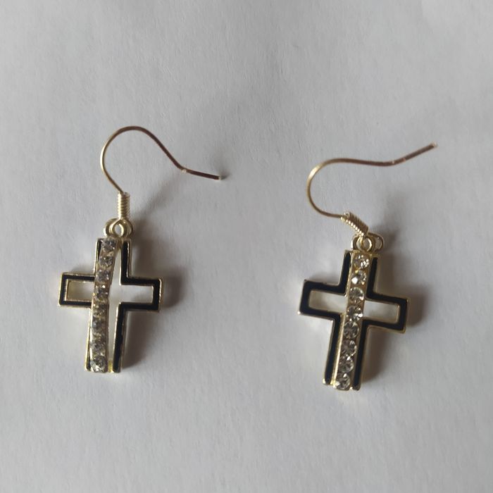 Kolczyki krzyże z kryształkami