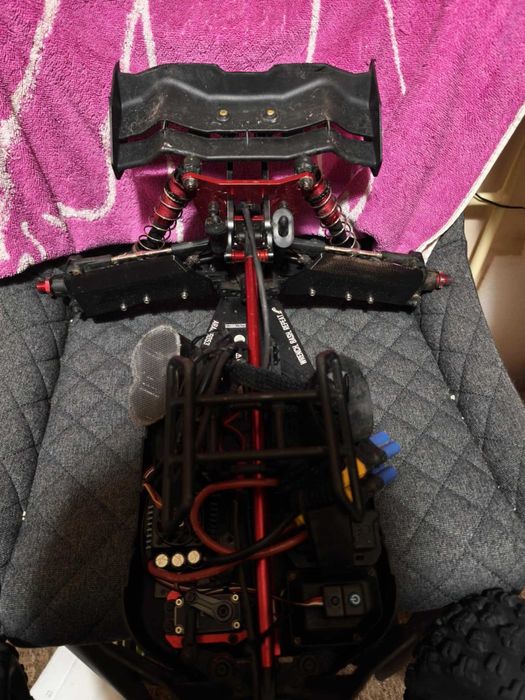 Mudflaps do ARRMA Kraton 6s – montaż plug & play na tylne wahacze