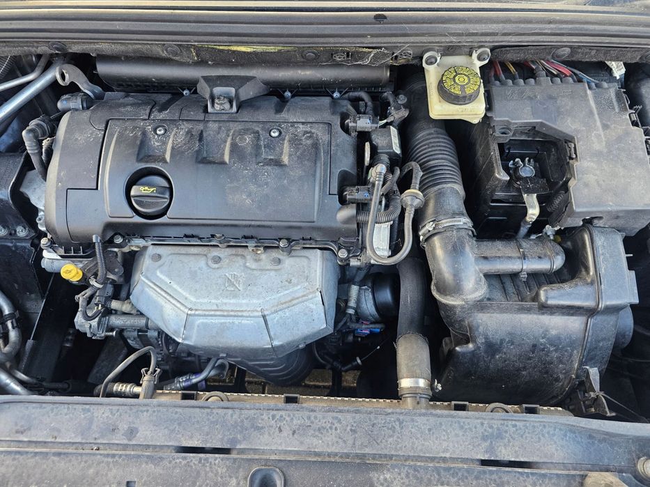 citroen c4 ii 12r 1.4 vti 70kw silnik 8fp goły