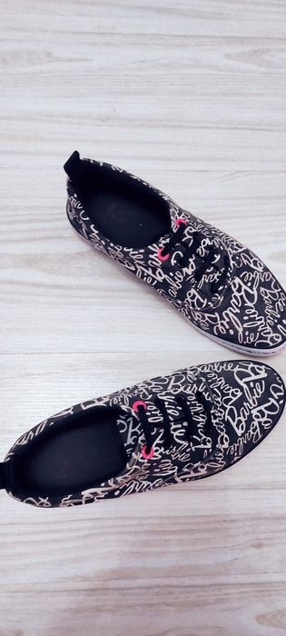 Buty wsuwane Barbie 38