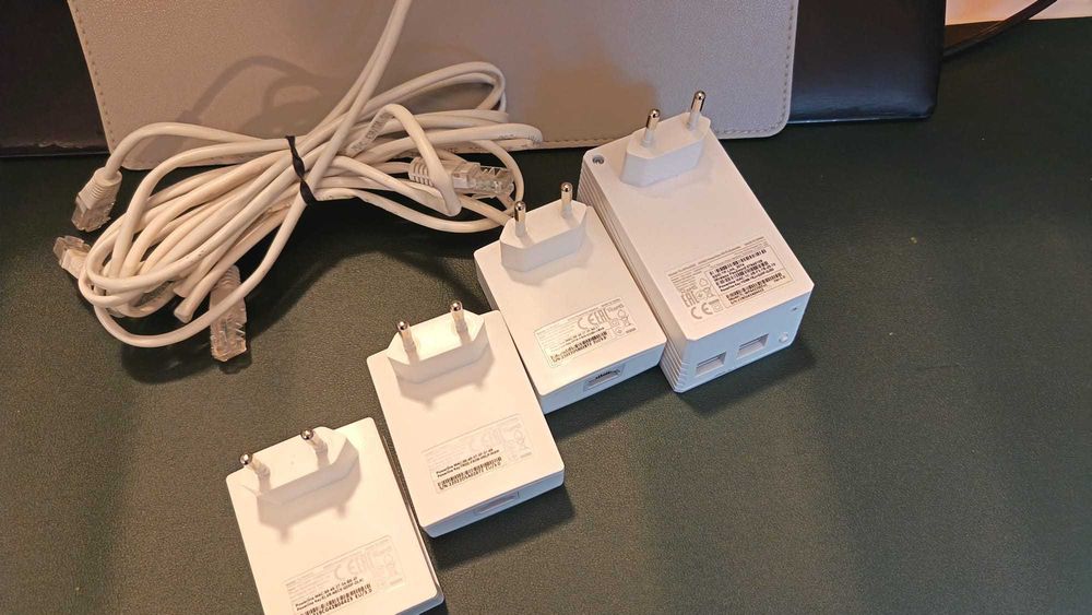 TP-Link - 3 AV 600 Powerline + Extender WiFi