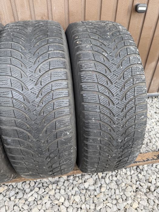 Felgi z oponami Toyota 5x100 205/55 R16 Toyota Auris Corolla