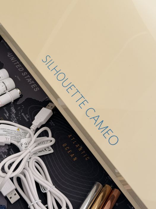 Silhouette Cameo 3