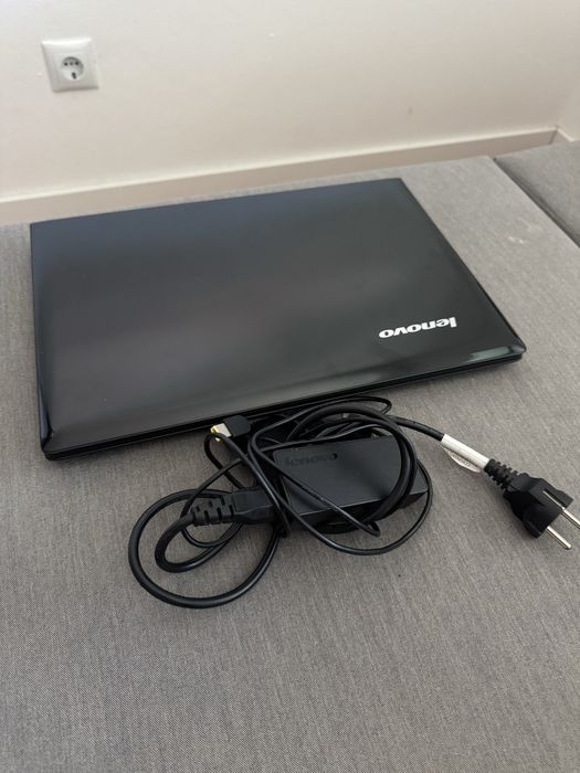 Portátil Lenovo G50-80 (Intel Core i7 / AMD R5 M330 / Bateria Nova