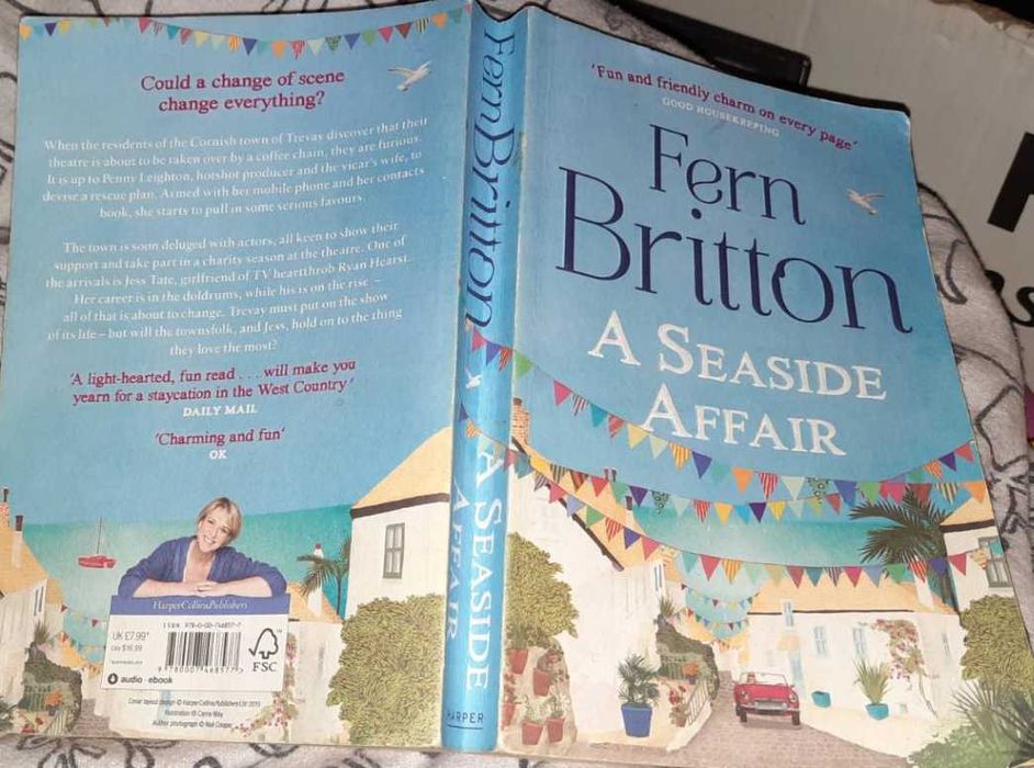 Книга английский язык Ферн Бриттон A Seaside Affair Fern Britton