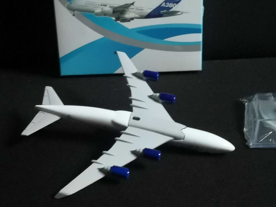 Model samolotu samolot metalowy ok. 16 cm jak One World