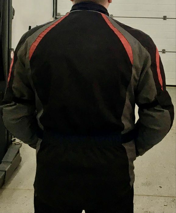 Продам немного экипа. Шлем. Гарнитура. Перчатки. Мотоботы. Мотокуртка