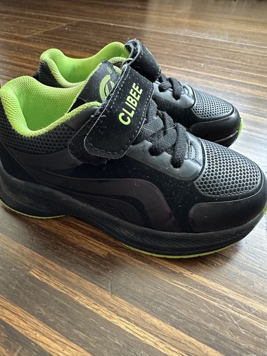 Кросівки  Clibee