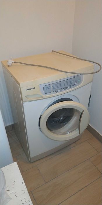 Пральна машина, пралька, Samsung New Compact Fuzzy R1052