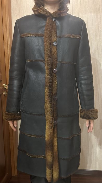 Жіноча шкіряна дублянка