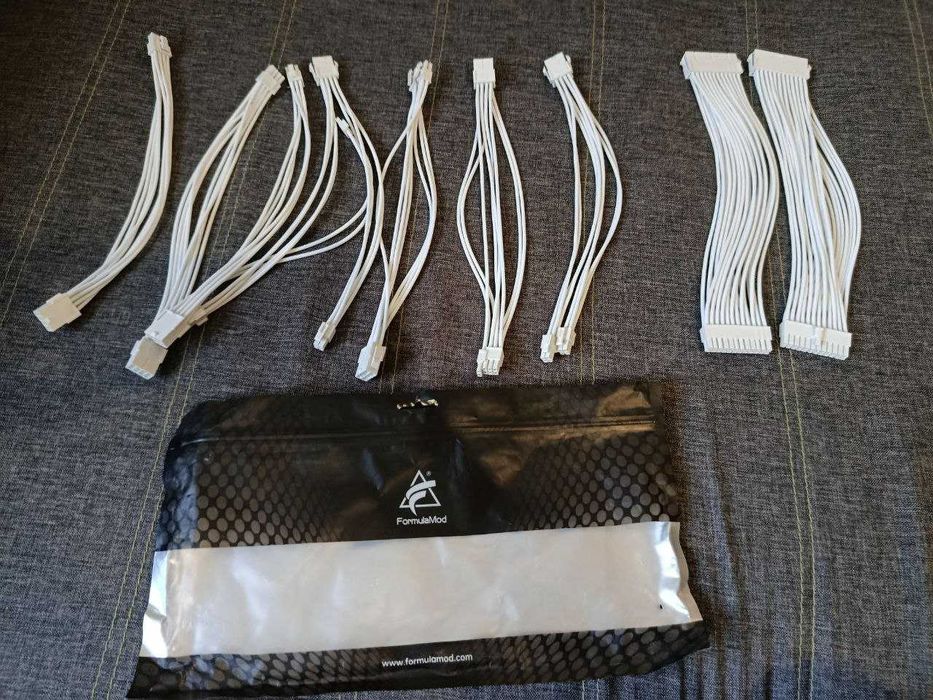 Кастомні кабелі FormulaMod білі