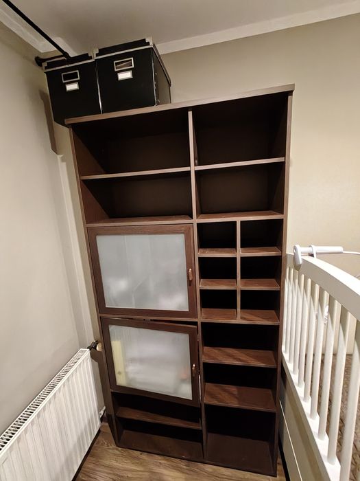 Regał z półkami oddam za darmo