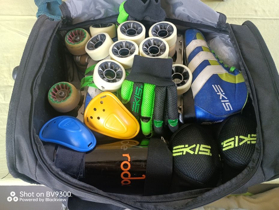 Patins e Respetivo Material conjunto