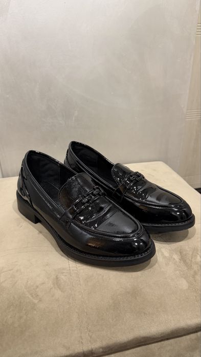 Лофери лакові 40 р