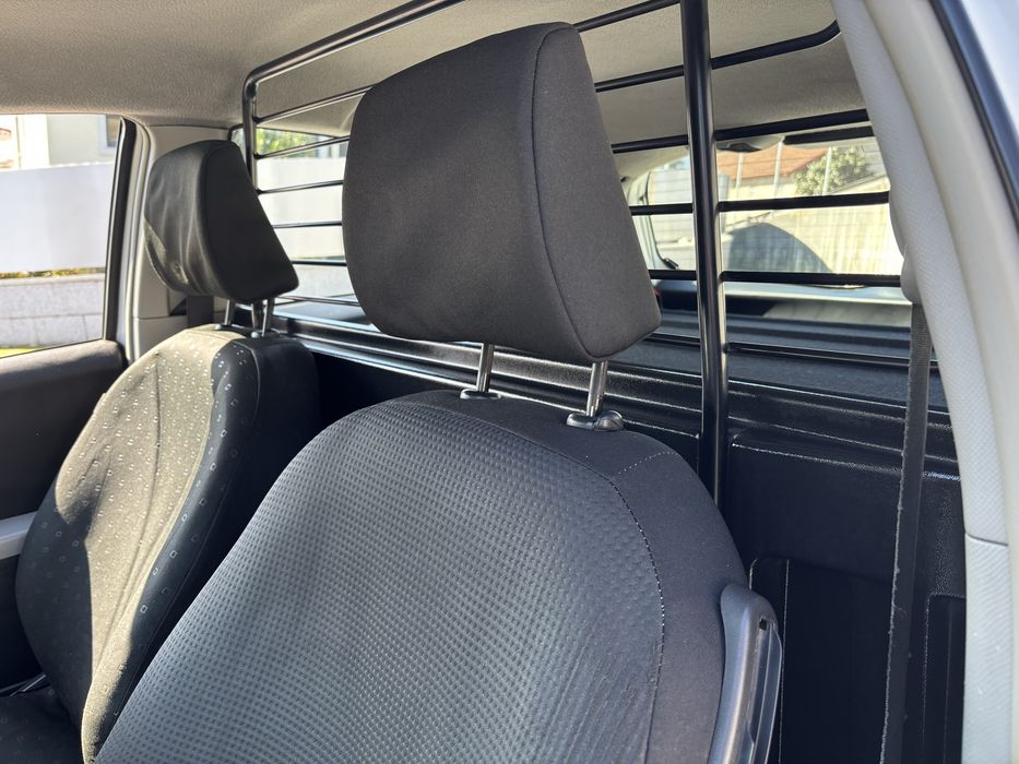 Toyota Yaris 1.4 comercial