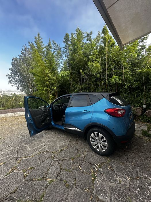 Renault Captur — fotografia 4