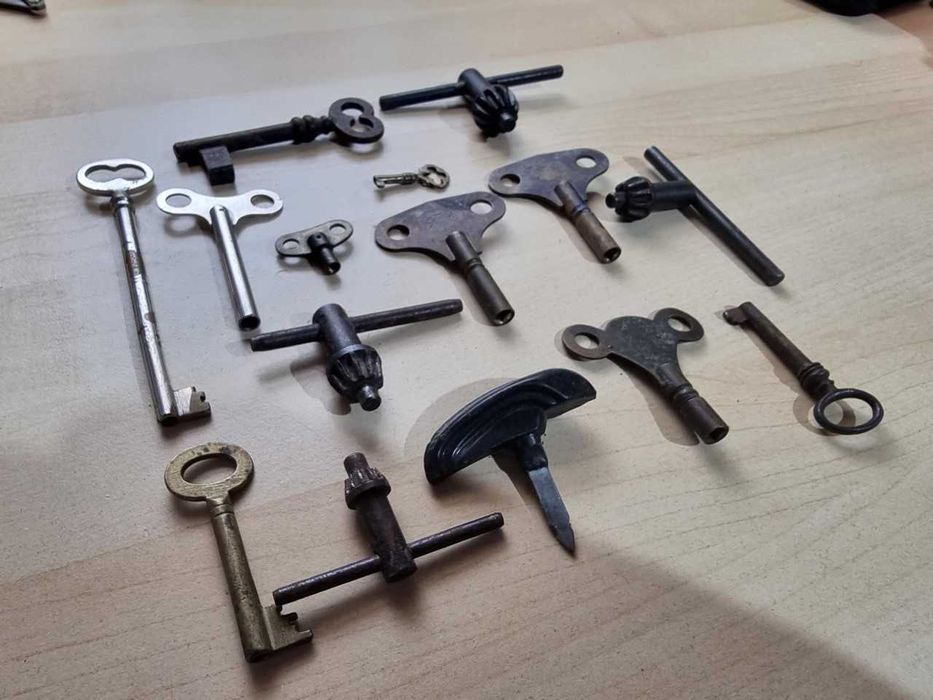 Miscelânea de chaves algumas de Precisão