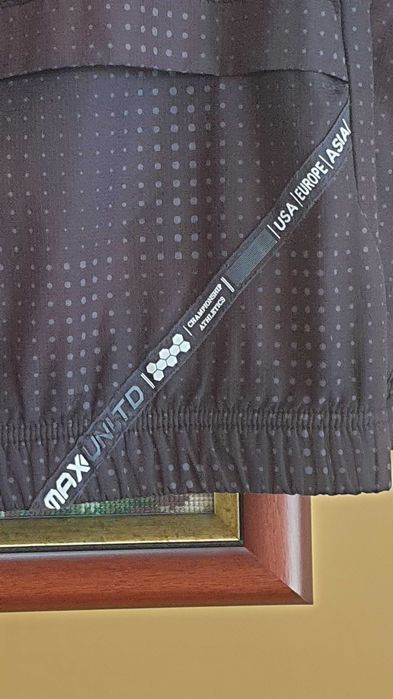 Kurtka z kapturem dla chłopca 9-10 lat - Max UNLTD rozmiar: 136-140 cm