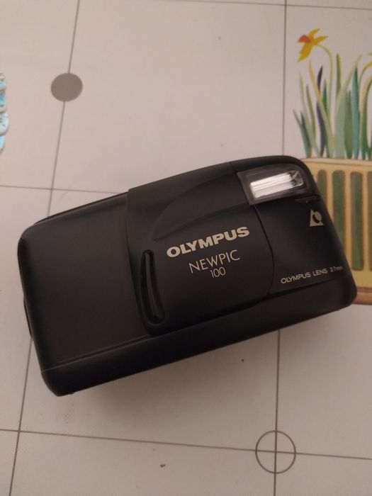 Aparat analogowy Olympus newpic 100