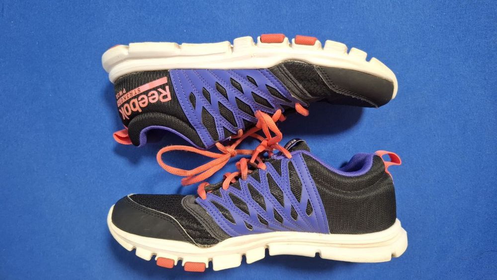 Кросівки Reebok жіночі для тренувань