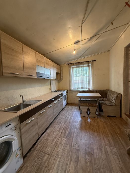 Продаж частини будинку біля 17 школи