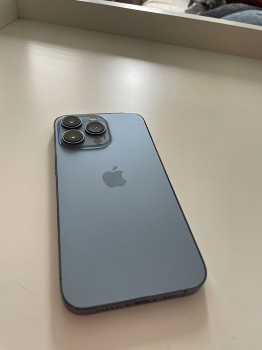 iPhone 13 Pro 128 GB jasny niebieski