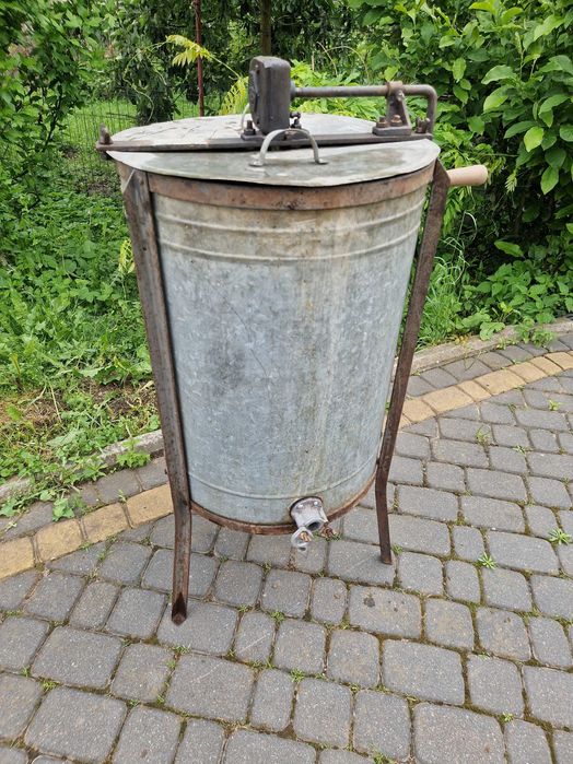 Miodarka ręczna