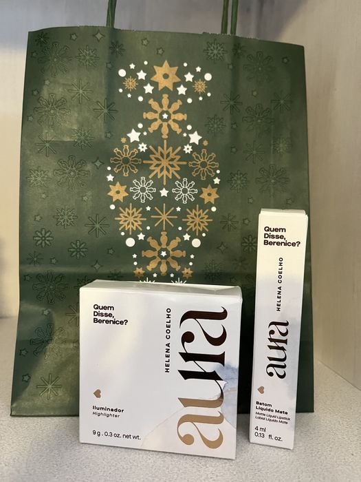 Aura by Helena Coelho