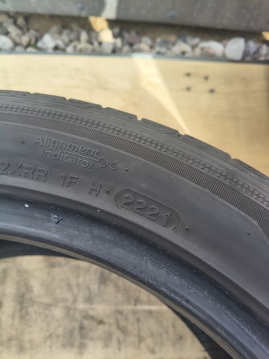 225/45/17 Hankook