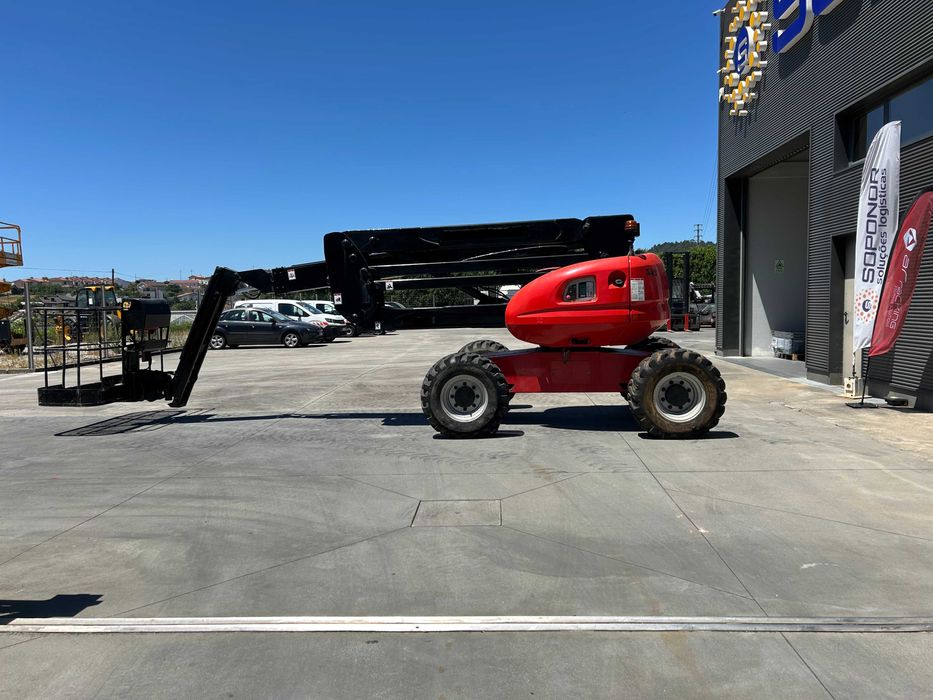 Plataforma Articulada Manitou Diesel 180 ATJ