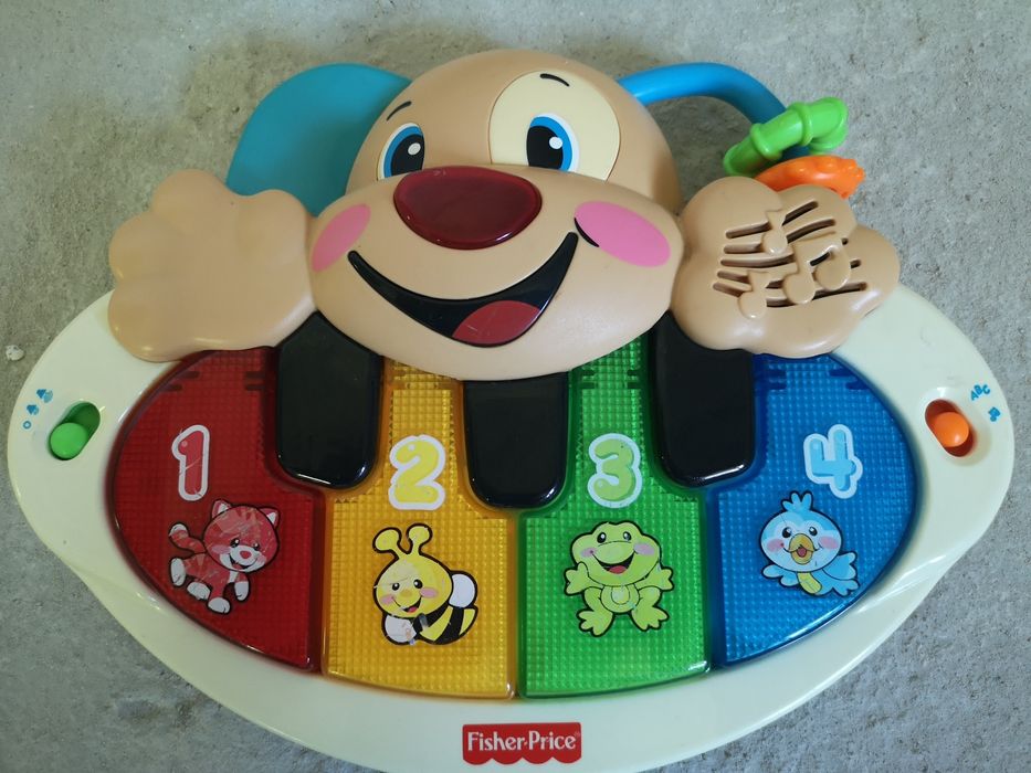 Fisher Price pianinko szczeniaczka uczniaczka