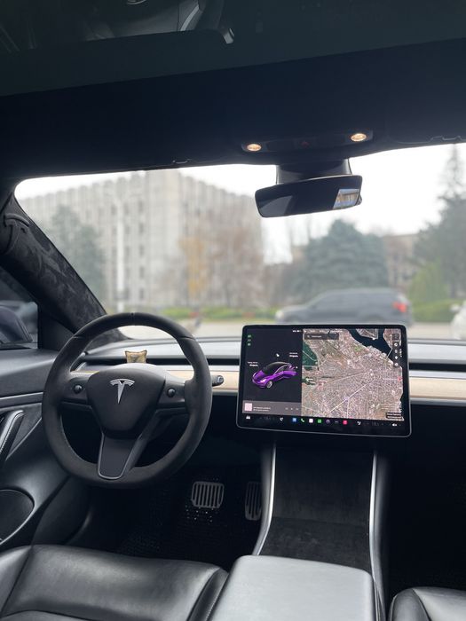 Tesla model 3 2019