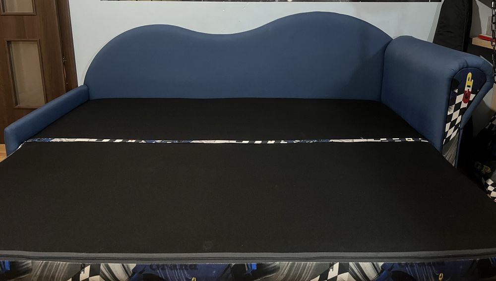 Łóżko młodzieżowe, tapczan rozkładany