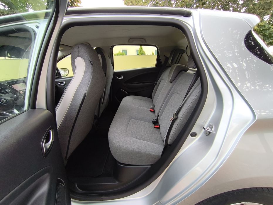 Renault Zoe 52kw com 59 mil kms  (Possibilidade de Financiamento)