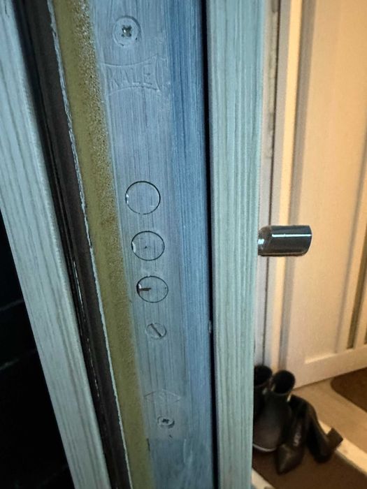 Двери входные металлические