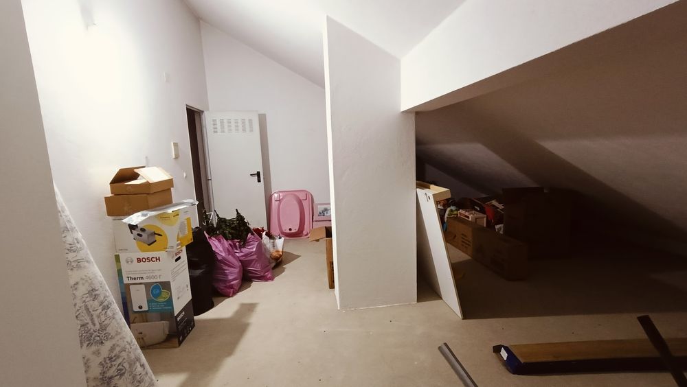 Apartamento T4 com garagem e arrecadação