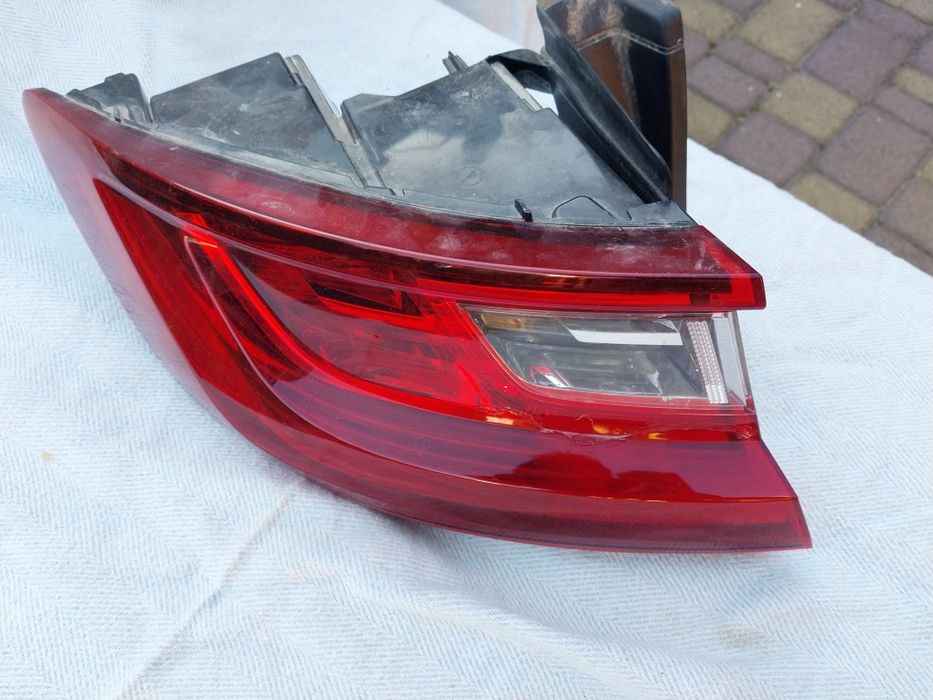 Фонарь задний Renault Megane 4 хэчбек