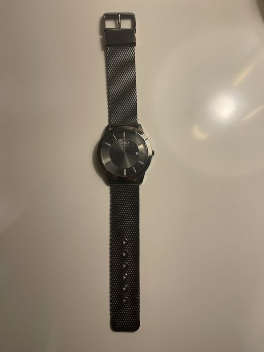 Relogio One igual a novo