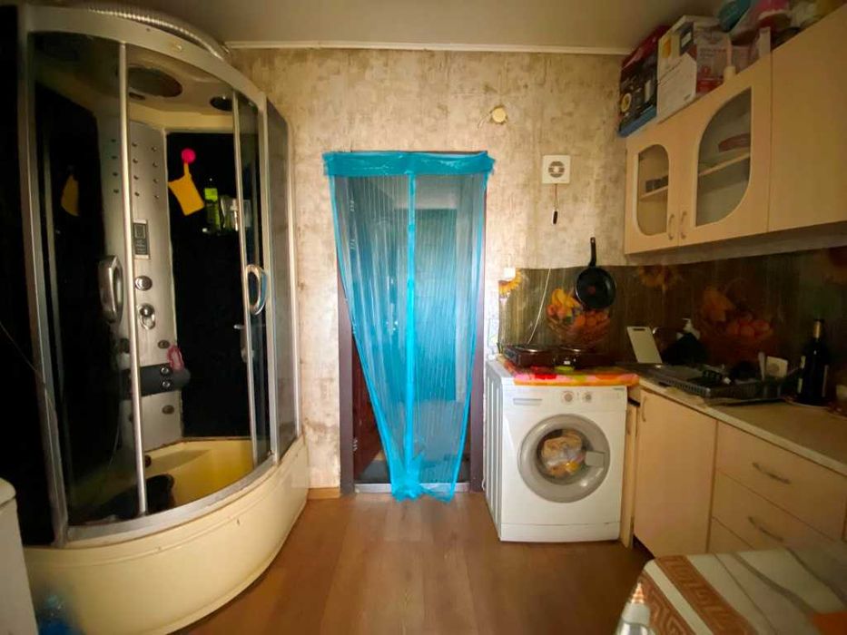 Продается Малосемейка у Моря!