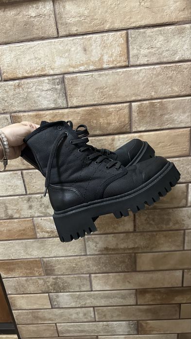 Чоботи осінь/зима водонепроникні на хутрі, 37р. Вставки з натур. шкіри