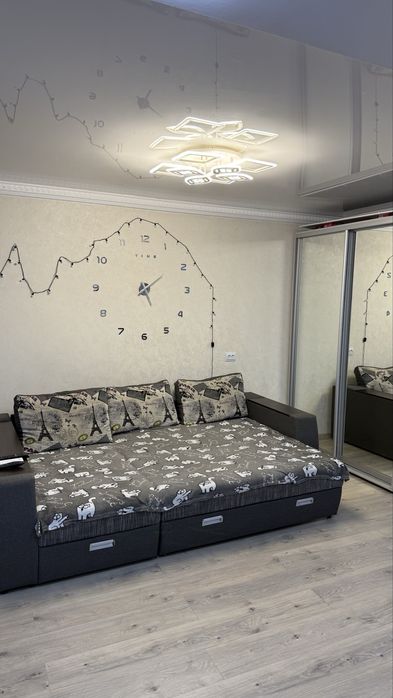 Вільна 2-кімн.квартира-студія. Подобово. Посуточно.